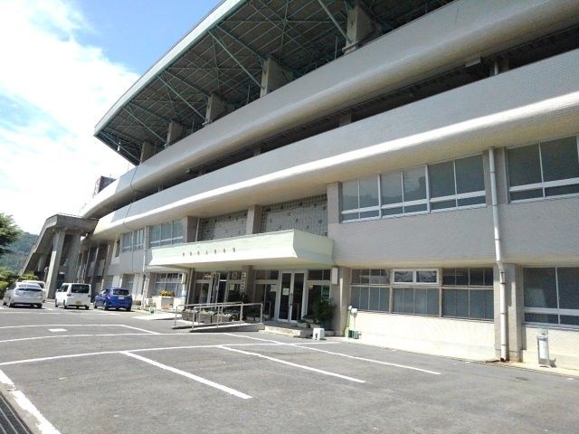 公園　西階運動公園（公園）まで1100m