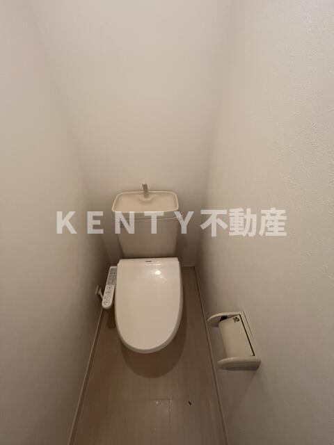 トイレ　ゆったりとした空間のトイレです