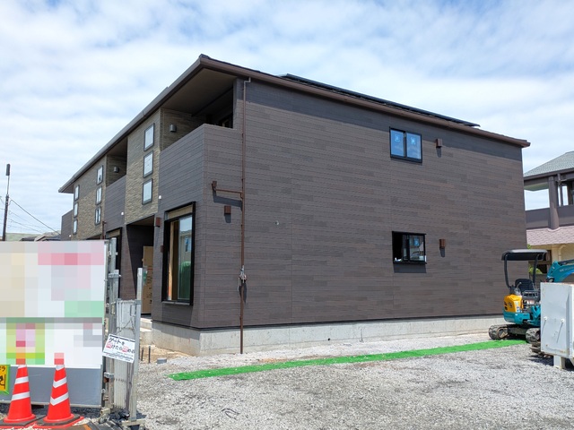 建物外観　建築中