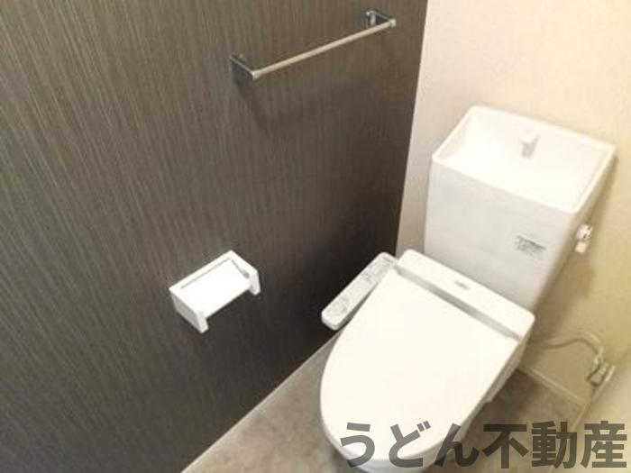 トイレ　うどん県のお部屋探しはうどん不動産へ うどんちゃんとLINE