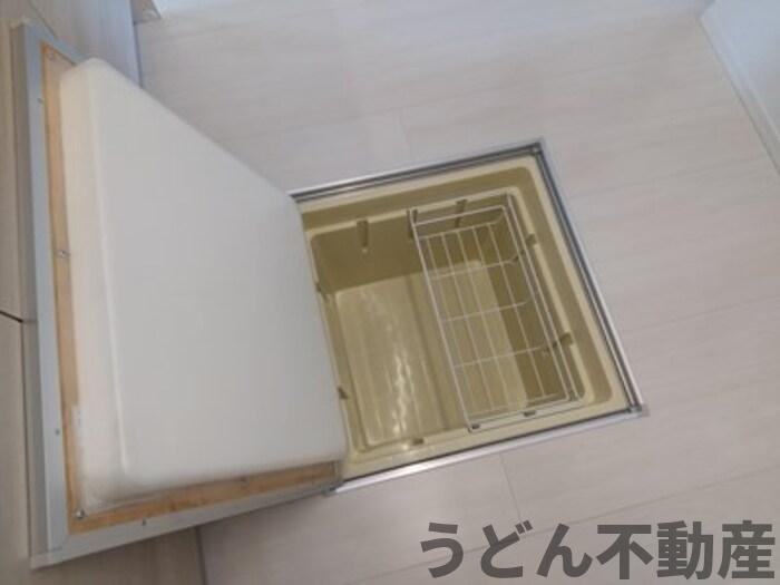 収納　うどん県のお部屋探しはうどん不動産へ うどんちゃんとLINE