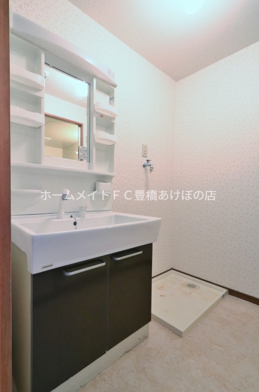 洗面設備　同型別部屋写真
