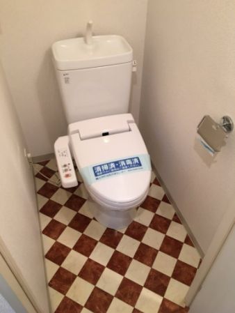 トイレ　トイレ
