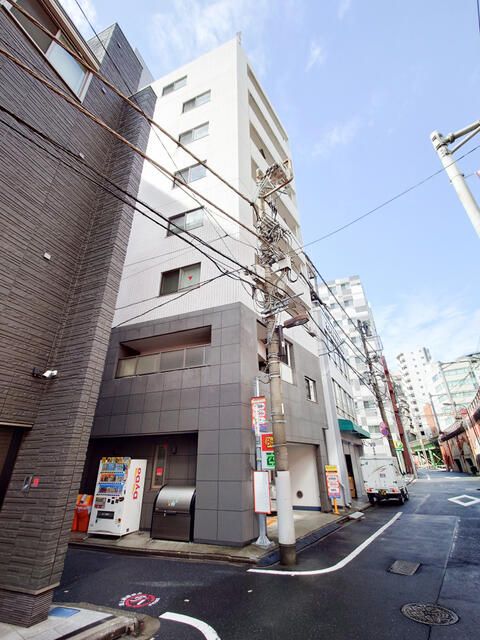 建物外観　落ち着いた雰囲気の外観です