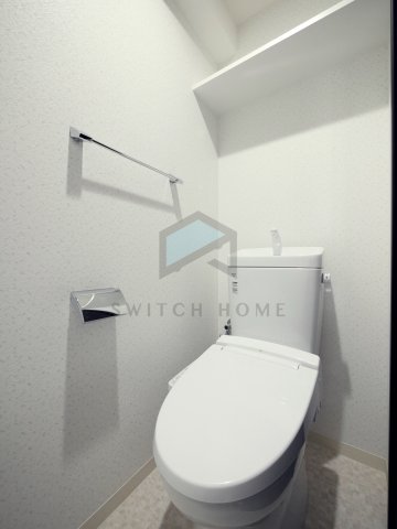 トイレ　落ち着いた色調のトイレです