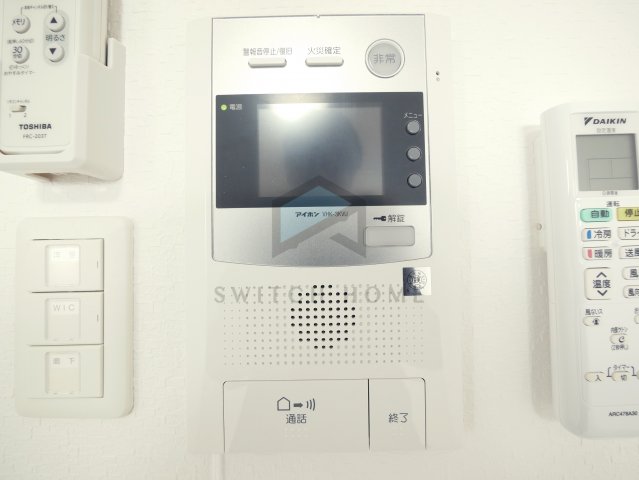 セキュリティ　モニター付きインターホンです