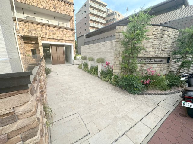エントランス　素敵なエントランスがあなたを毎日出迎えてくれます。
