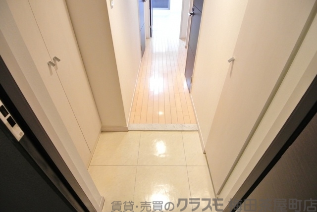 玄関　おしゃれな玄関