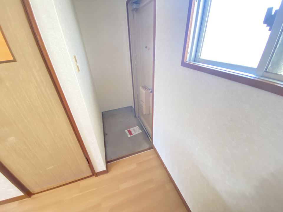 玄関　玄関から生活空間が丸見えになりません