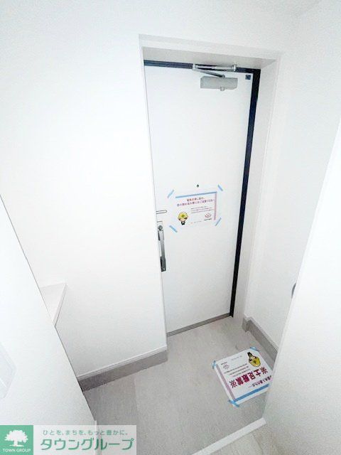 玄関　玄関