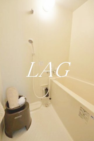 バス・シャワールーム　お風呂です。※小物はイメージです。