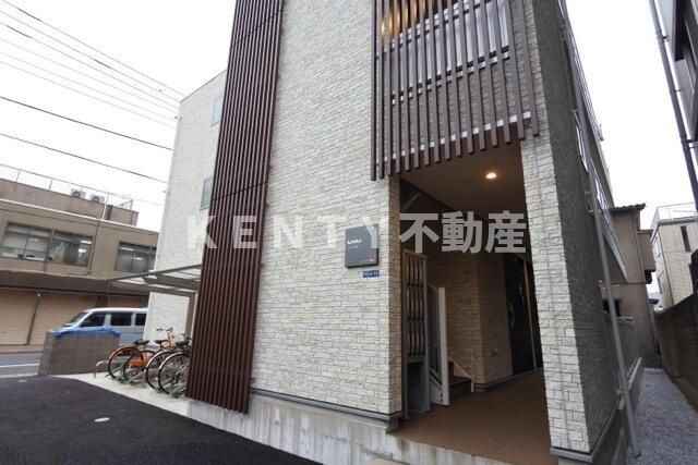 エントランス　建物の内部です
