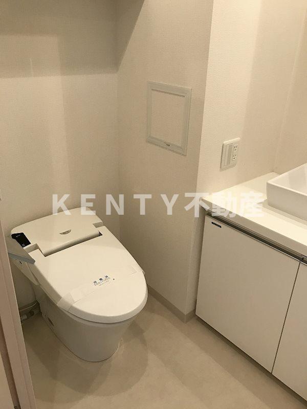 トイレ　落ち着いたトイレです
