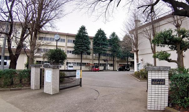 中学校　千葉市立稲毛中学校（中学校）まで813m