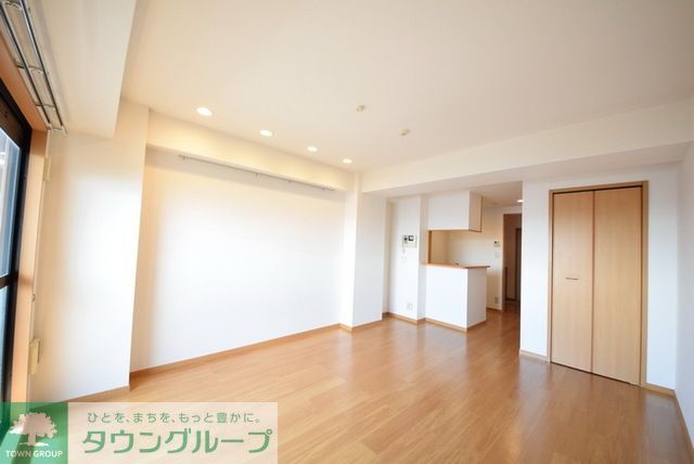居室・リビング　お問合せはタウンハウジングまで！※現地待合わせ相談可能