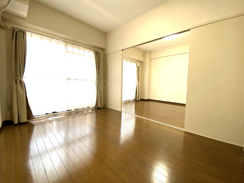 その他部屋・スペース　白を基調にした明るいお部屋です。
