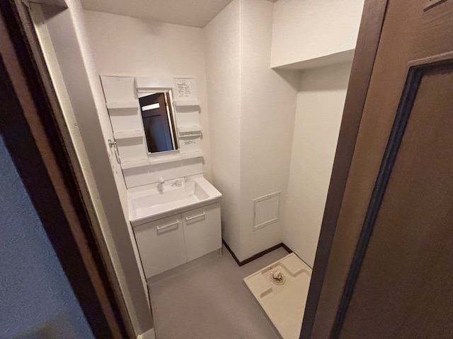 その他設備　脱衣所　洗濯機置場