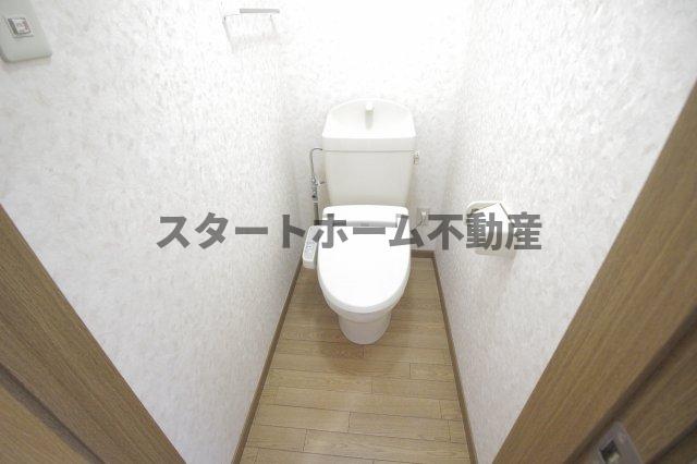 トイレ　落ち着いたトイレです