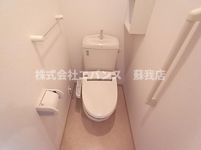 トイレ　トイレもきれいです