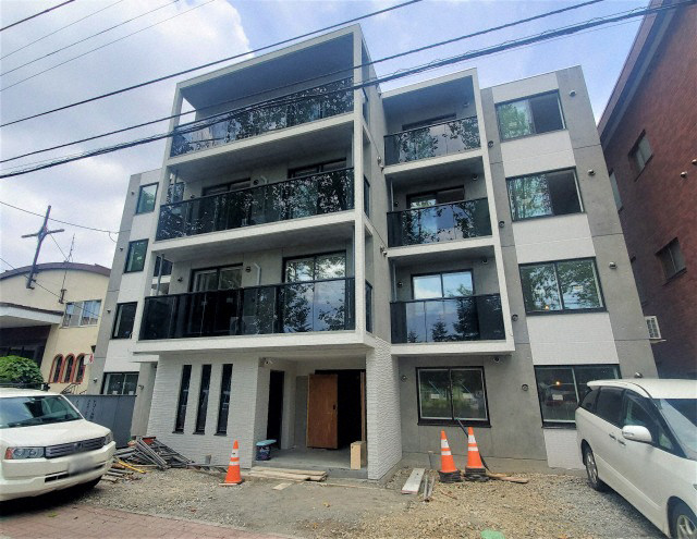 建物外観　都市ガス使用の人気のデザイナーズ仕様のお部屋です♪