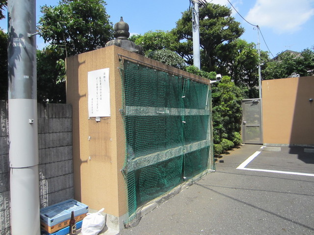 その他共有部分　敷地内にゴミ置場有りますよ。