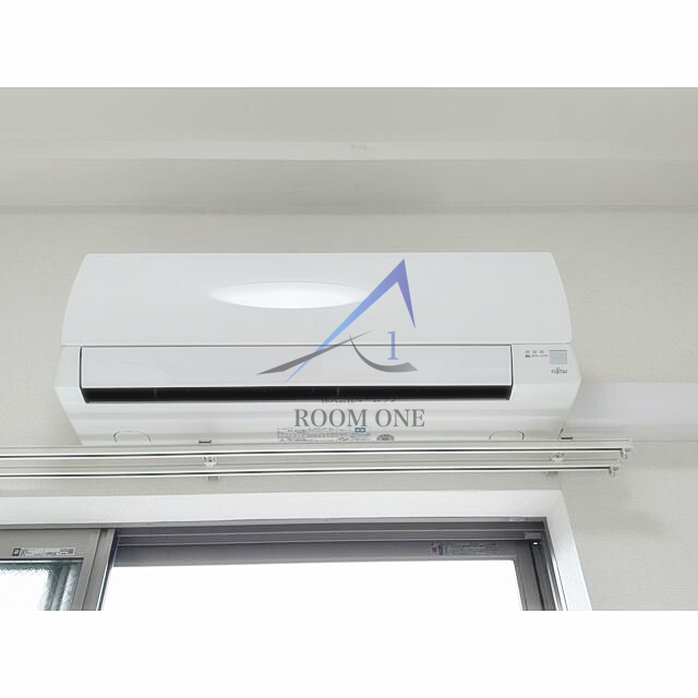 その他　エアコン付きです。