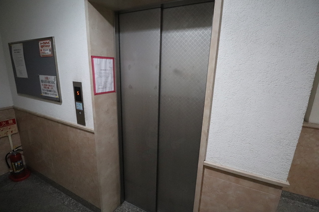 ロビー