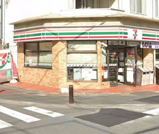 コンビニ　セブンイレブン市川行徳店（コンビニ）まで412m
