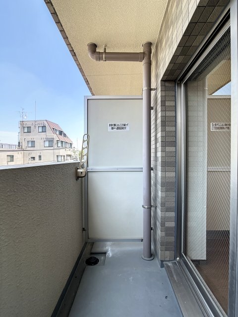 バルコニー　広々としたバルコニーです
