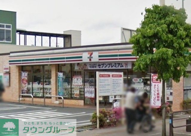 コンビニ　セブンイレブン福生駅東店（コンビニ）まで400m