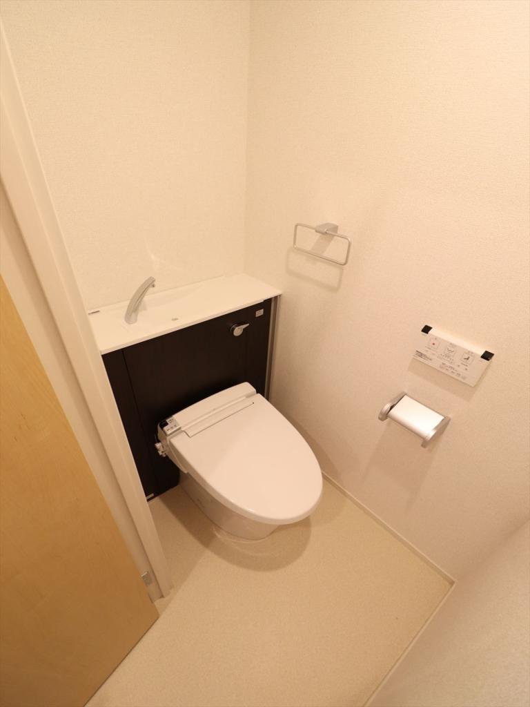 トイレ　ウォシュレット