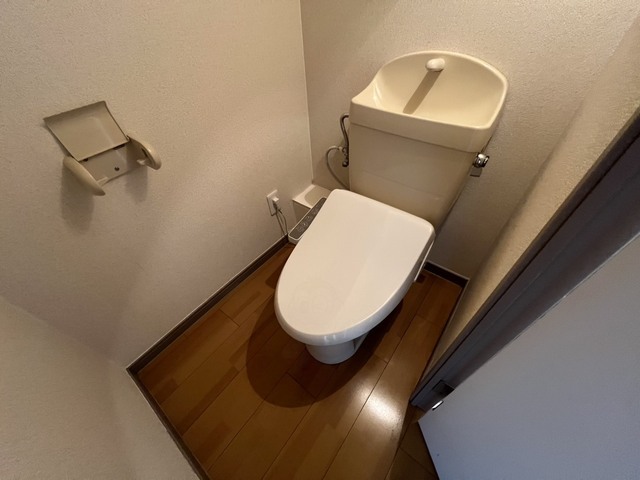 M’sフラッツのトイレ写真