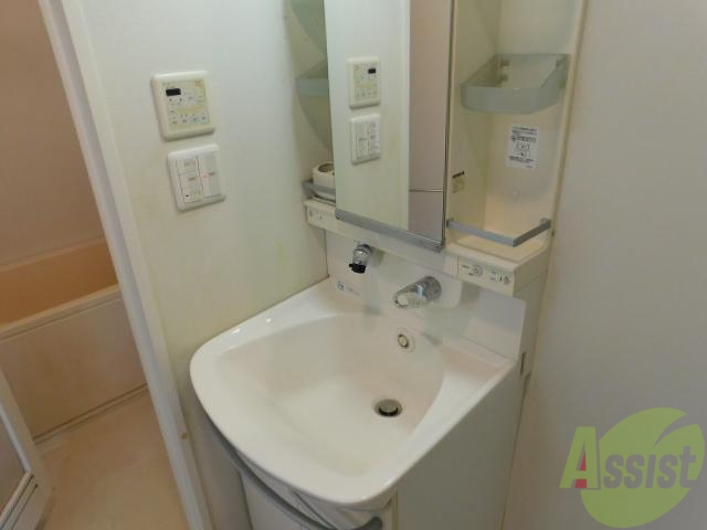 洗面設備　洗面台独立