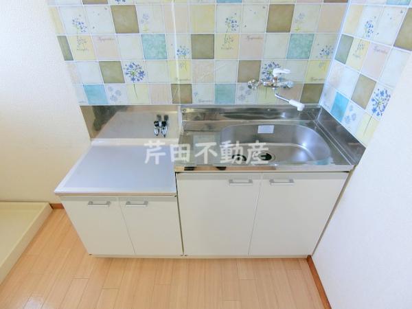キッチン　写真は別のお部屋のイメージです、現況優先