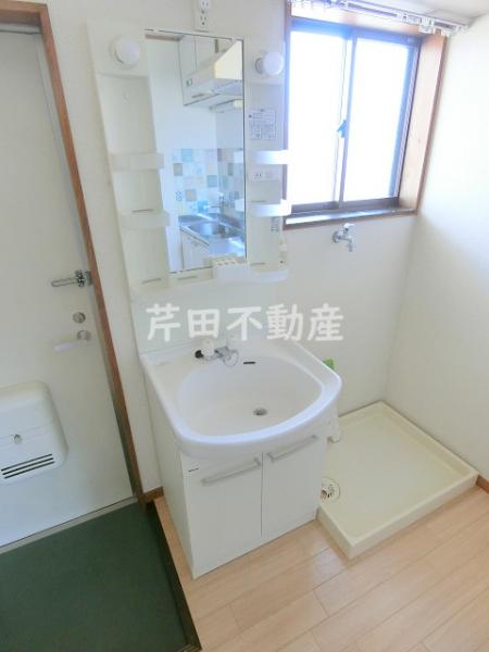 洗面設備　写真は別のお部屋のイメージです、現況優先