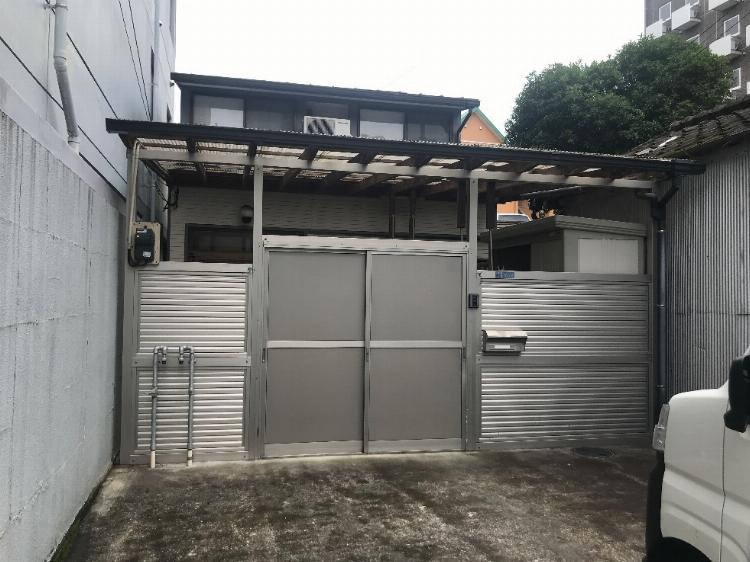 建物外観　外観は落ち着いています