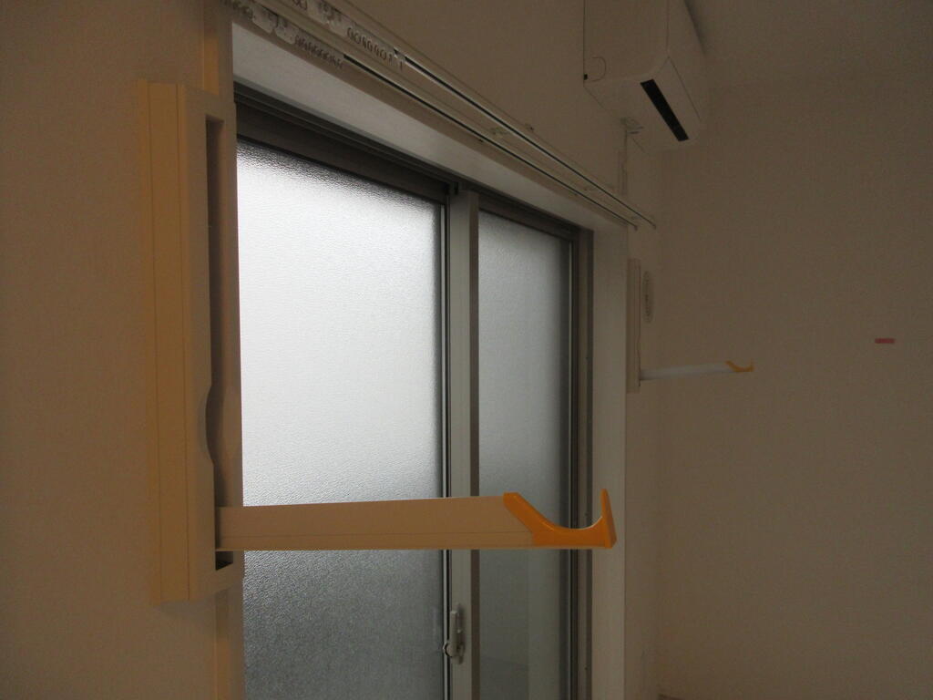 その他設備　室内物干し