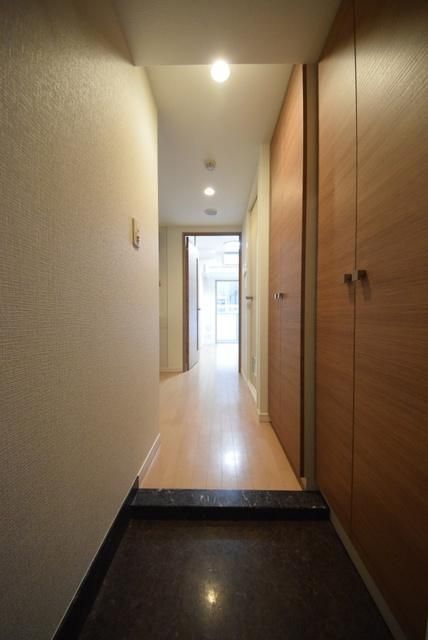 玄関　★お部屋探しは株式会社タウンハウジング東京まで★