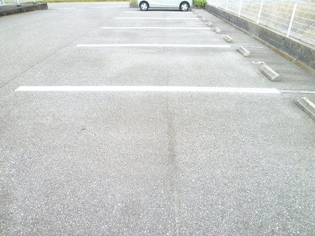 駐車場　駐車場があります