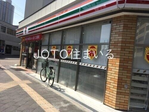 コンビニ　セブンイレブン大阪関目1丁目南店（コンビニ）まで114m
