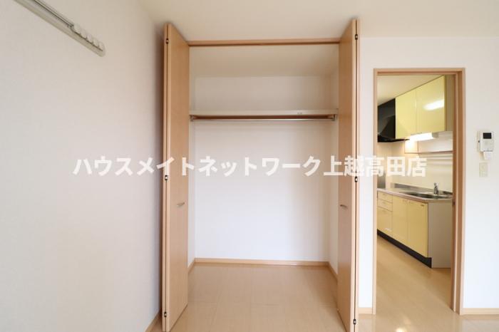 収納　クローゼット