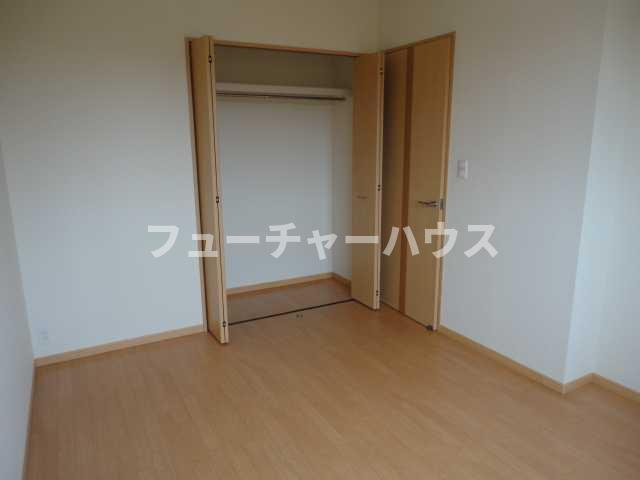 収納　洋室クローゼット