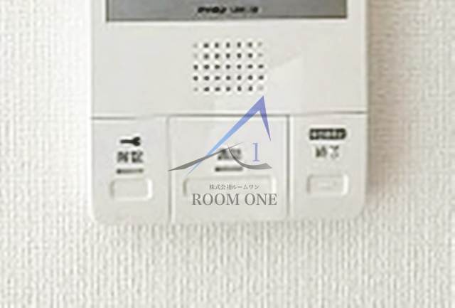 セキュリティ　モニター付きインターホンです。