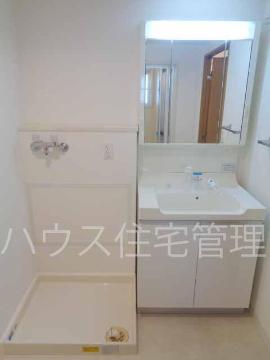 洗面設備　洗髪洗面化粧台