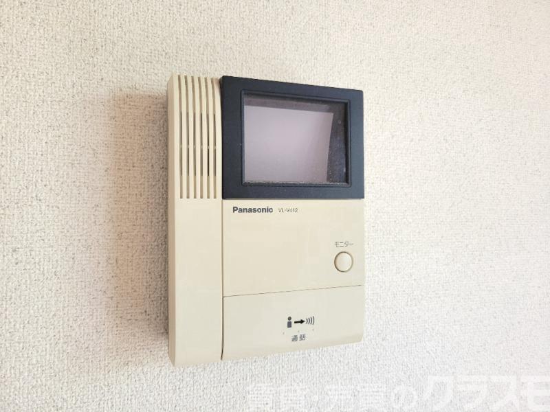 セキュリティ　来訪者が確認できるモニターホン♪