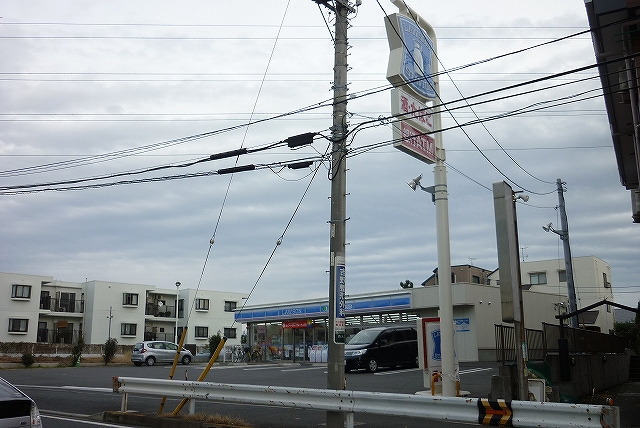 コンビニ　ローソン「横浜西大口店」（コンビニ）まで550m