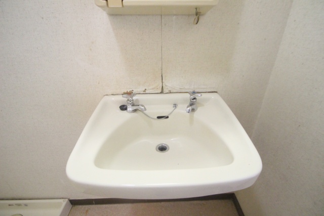 洗面設備　別室の参考写真です。※現況優先