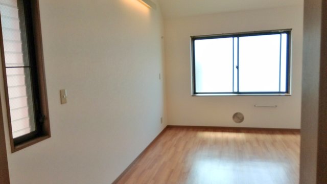 居室・リビング　東南角の明るい角部屋