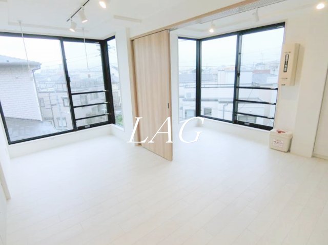 居室・リビング　洋室のお部屋です。