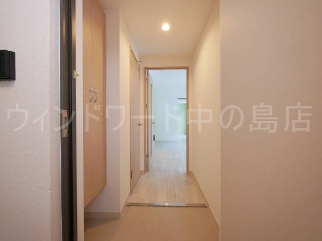 玄関　詳細は、ウィンドワード中の島店までご相談下さい。